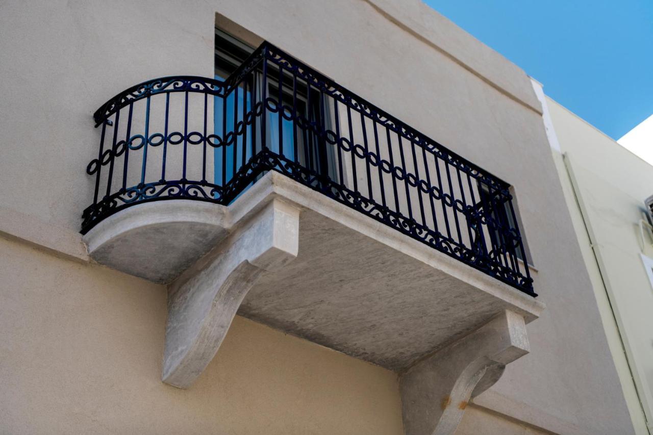 Times Elegant Rooms Ermoupoli Exterior foto